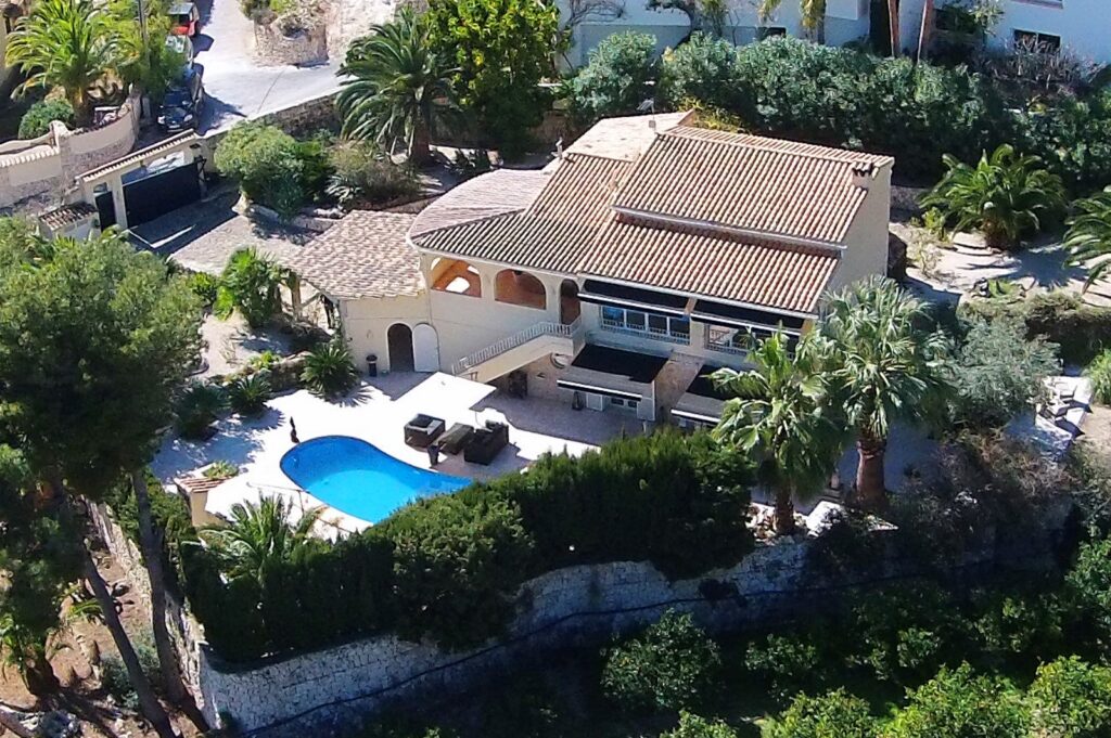 2816-Villa-en-Moraira-01