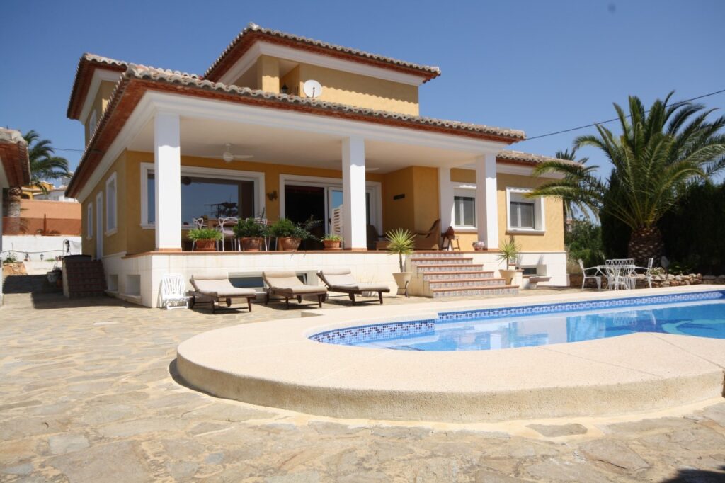 3028-Villa-en-Calpe-01