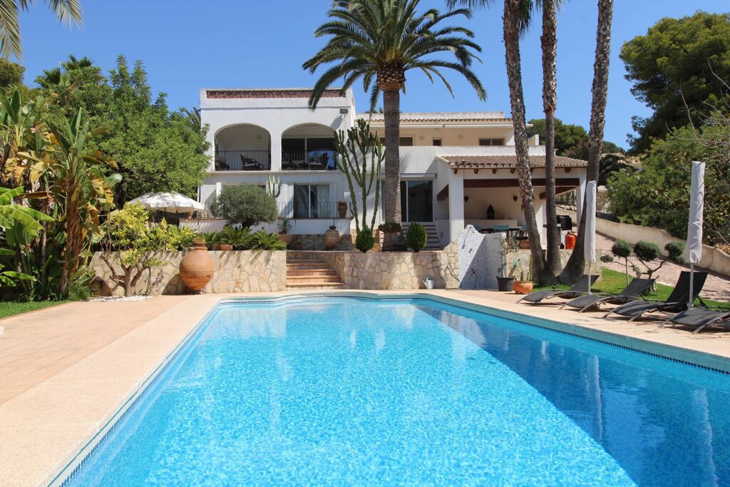 3400-Villa-en-Moraira-01