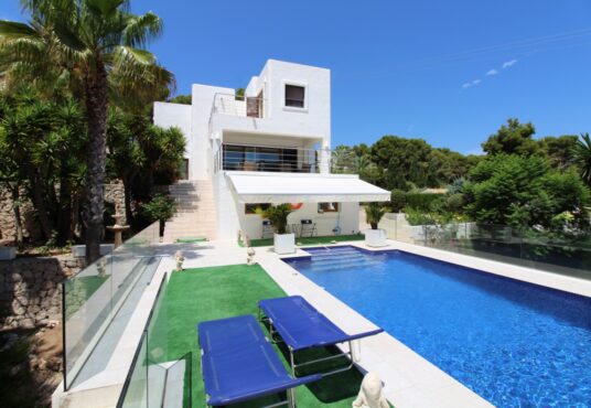 3645-Villa-en-Moraira-01