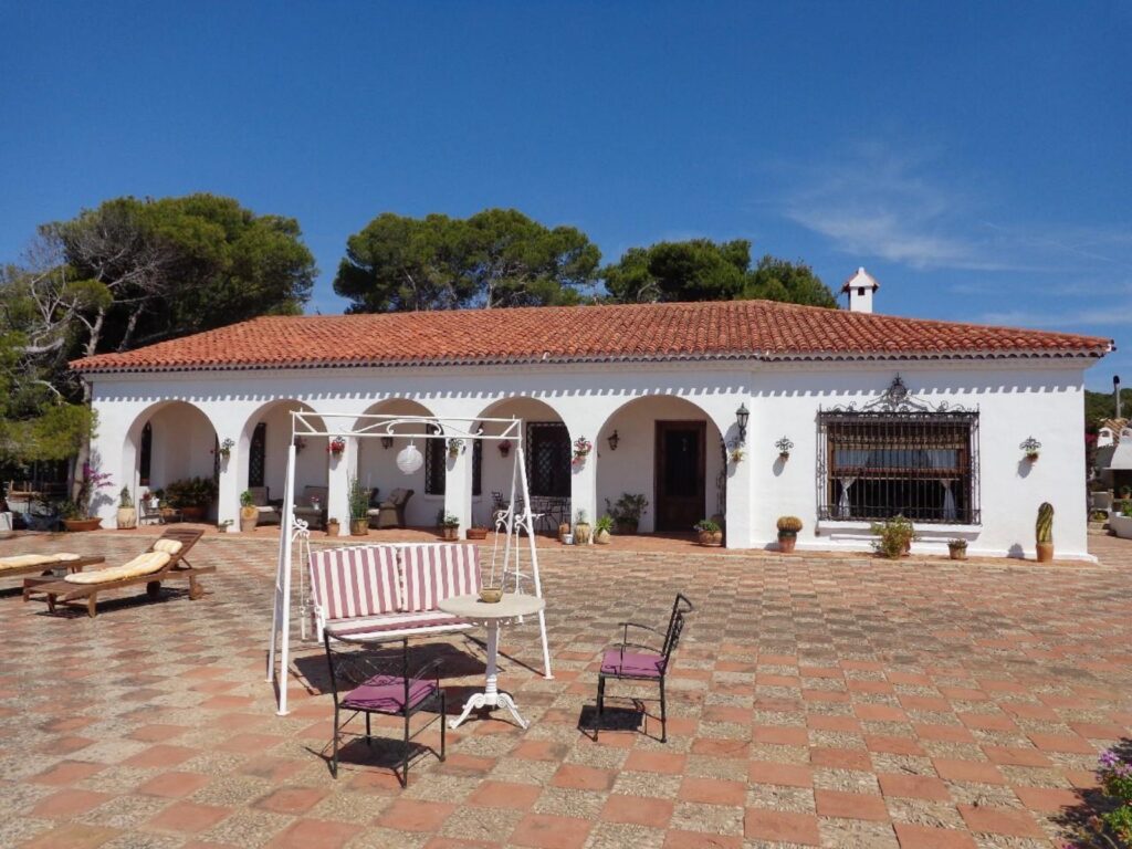 3670-Villa-en-Moraira-02