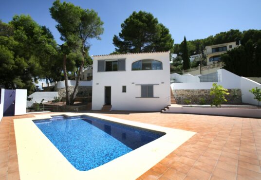 3808-Villa-en-Moraira-01