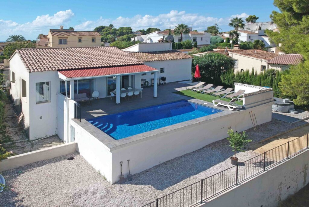 3810-Villa-en-Moraira-01