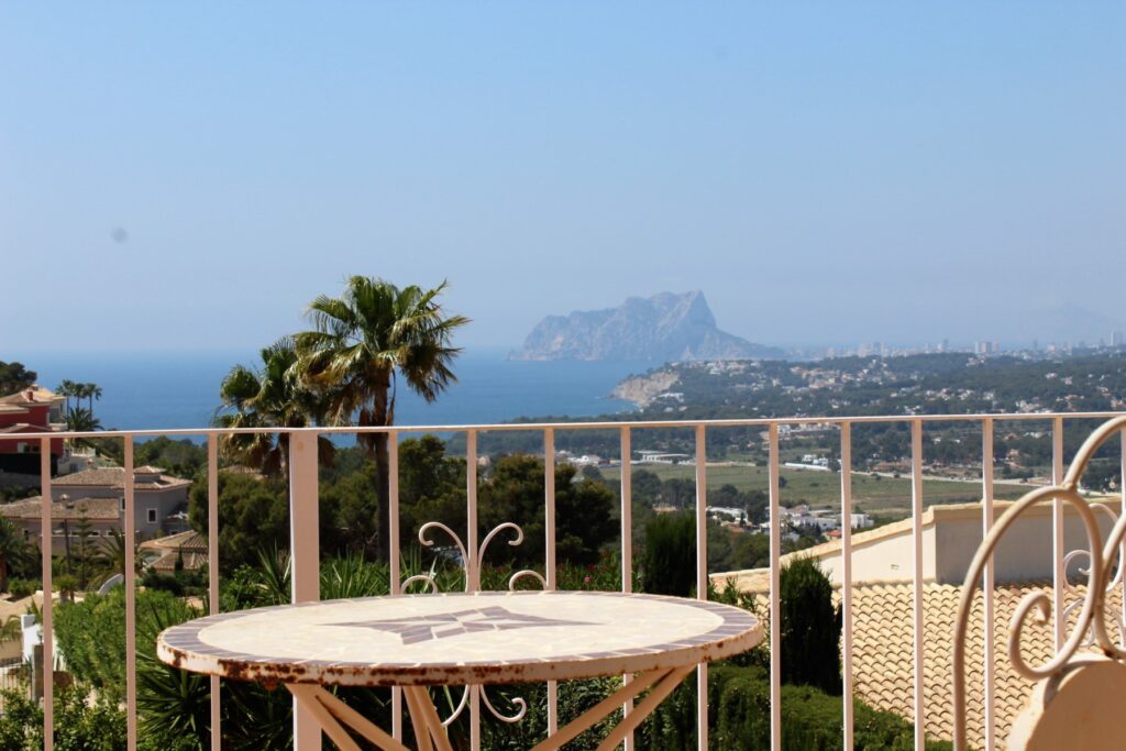 3366-Villa-en-Moraira-02