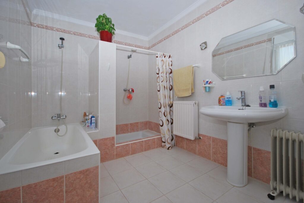 3910-Villa-en-Moraira-08