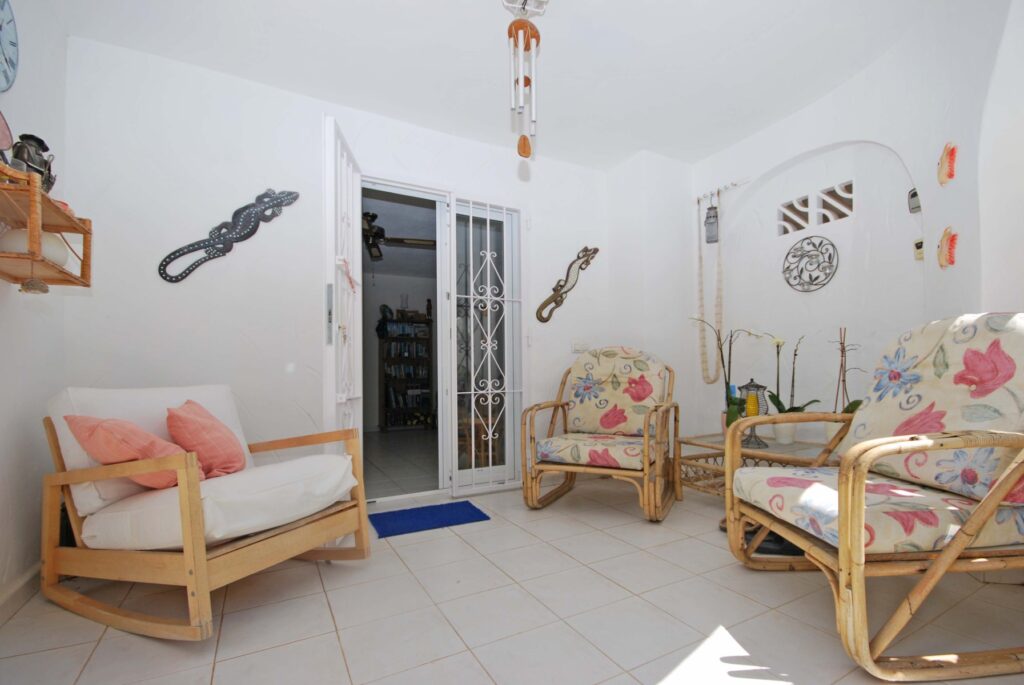 3910-Villa-en-Moraira-09