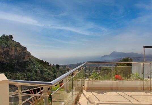 4128-Villa-en-Altea-01