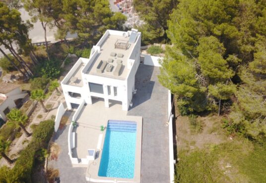 4153EX-Villa-en-Moraira-01