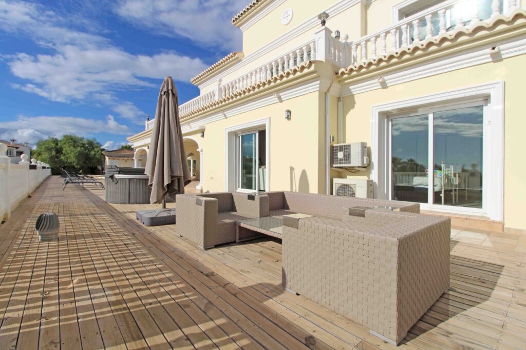 4147-Villa-en-Moraira-06