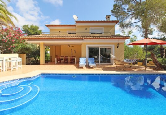 4234X-Villa-en-Moraira-01