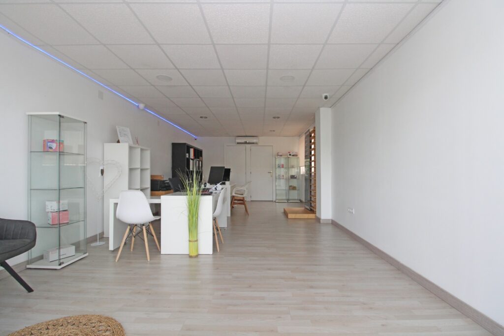 4257-Commercial property-en-Moraira-04