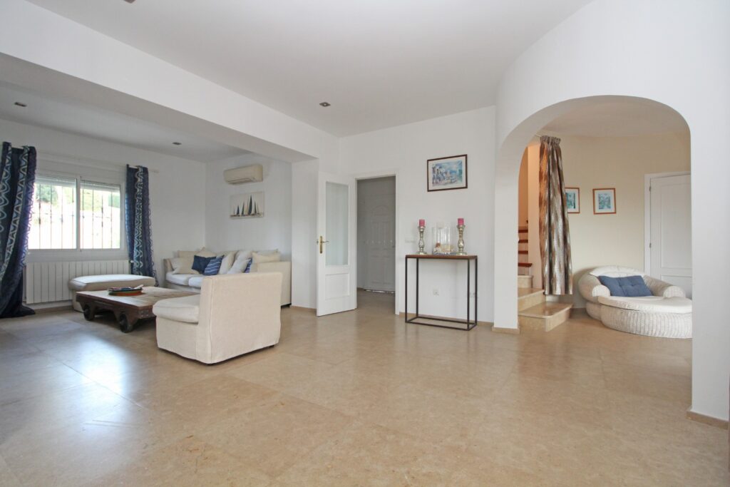 4277X-Villa-en-Moraira-07